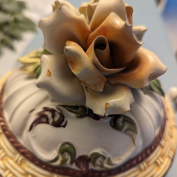 Vintage Bassano Capodimonte Porcelain - Picture 5 of 7